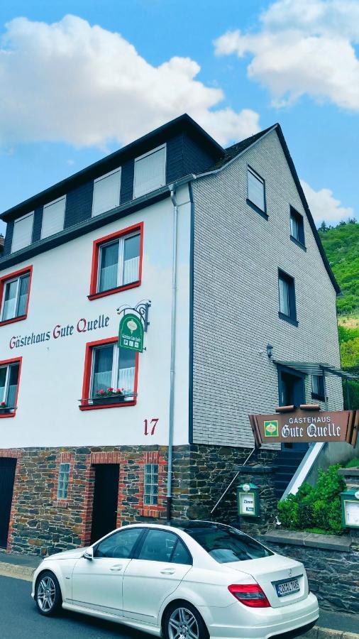 Hotel Und Gaestehaus Gute Quelle Cochem Exterior foto